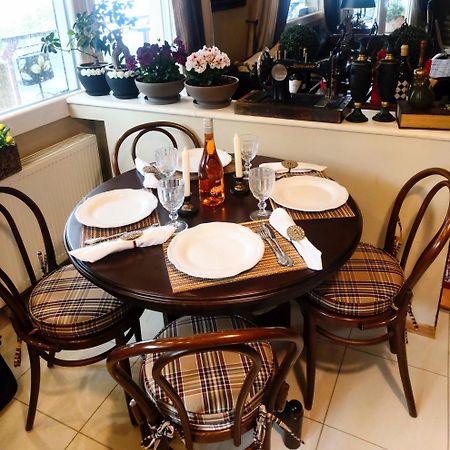Classic Apartment With Beautiful View Kastoria Bagian luar foto