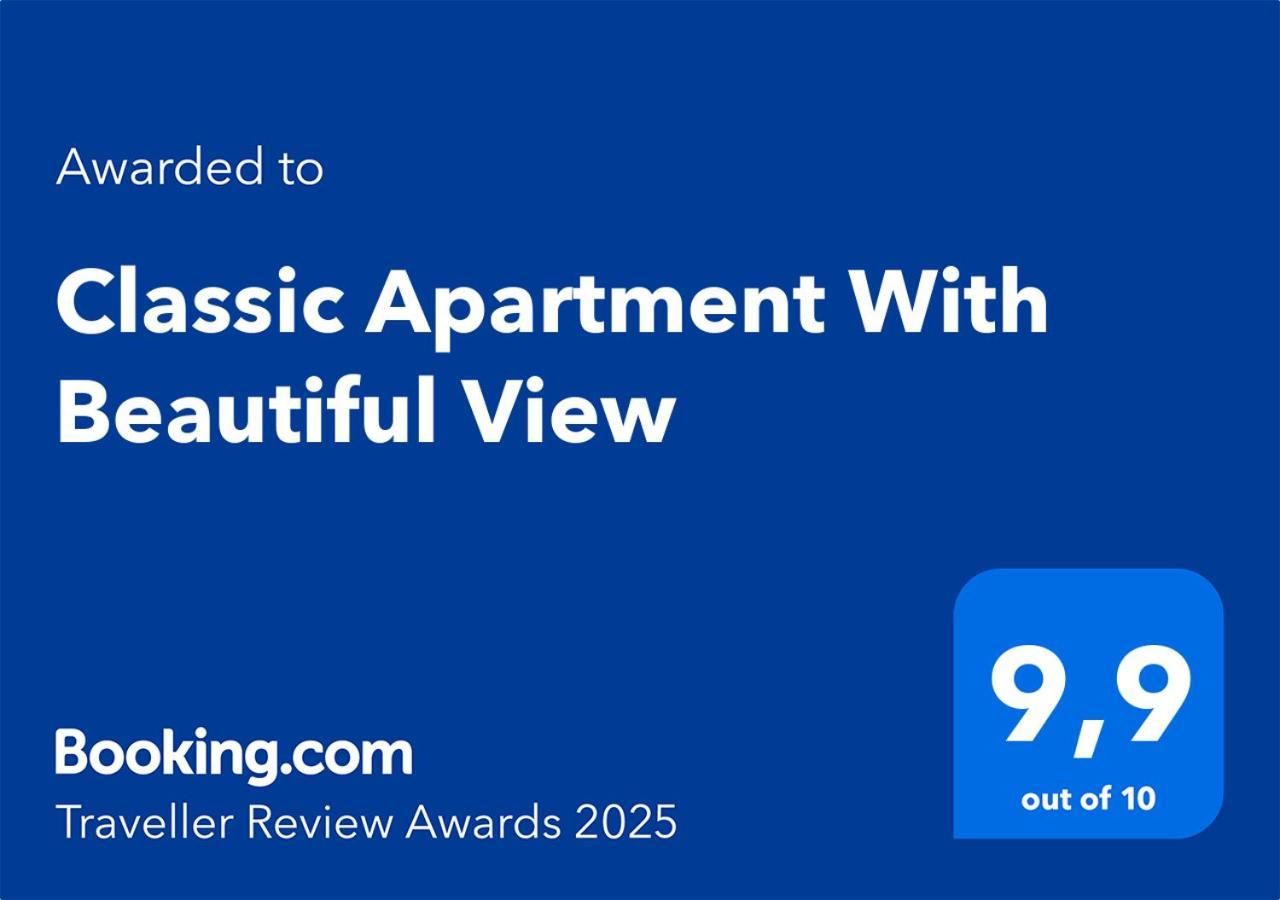 Classic Apartment With Beautiful View Kastoria Bagian luar foto