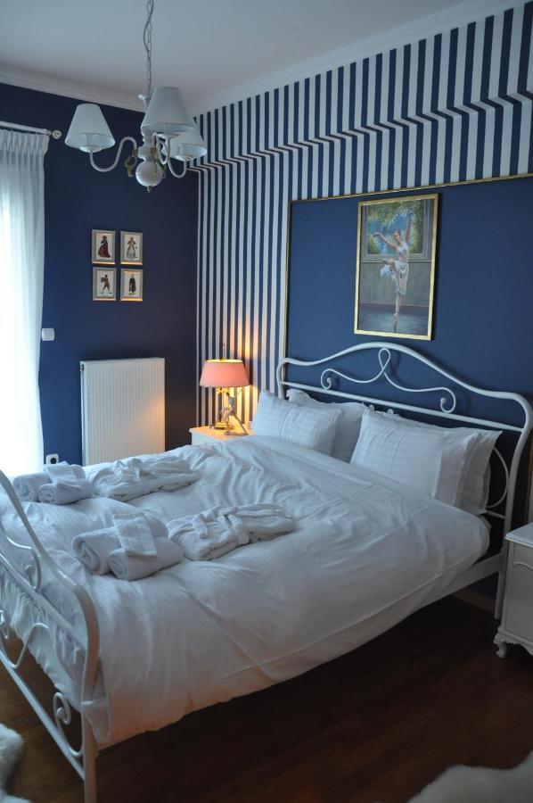 Classic Apartment With Beautiful View Kastoria Bagian luar foto