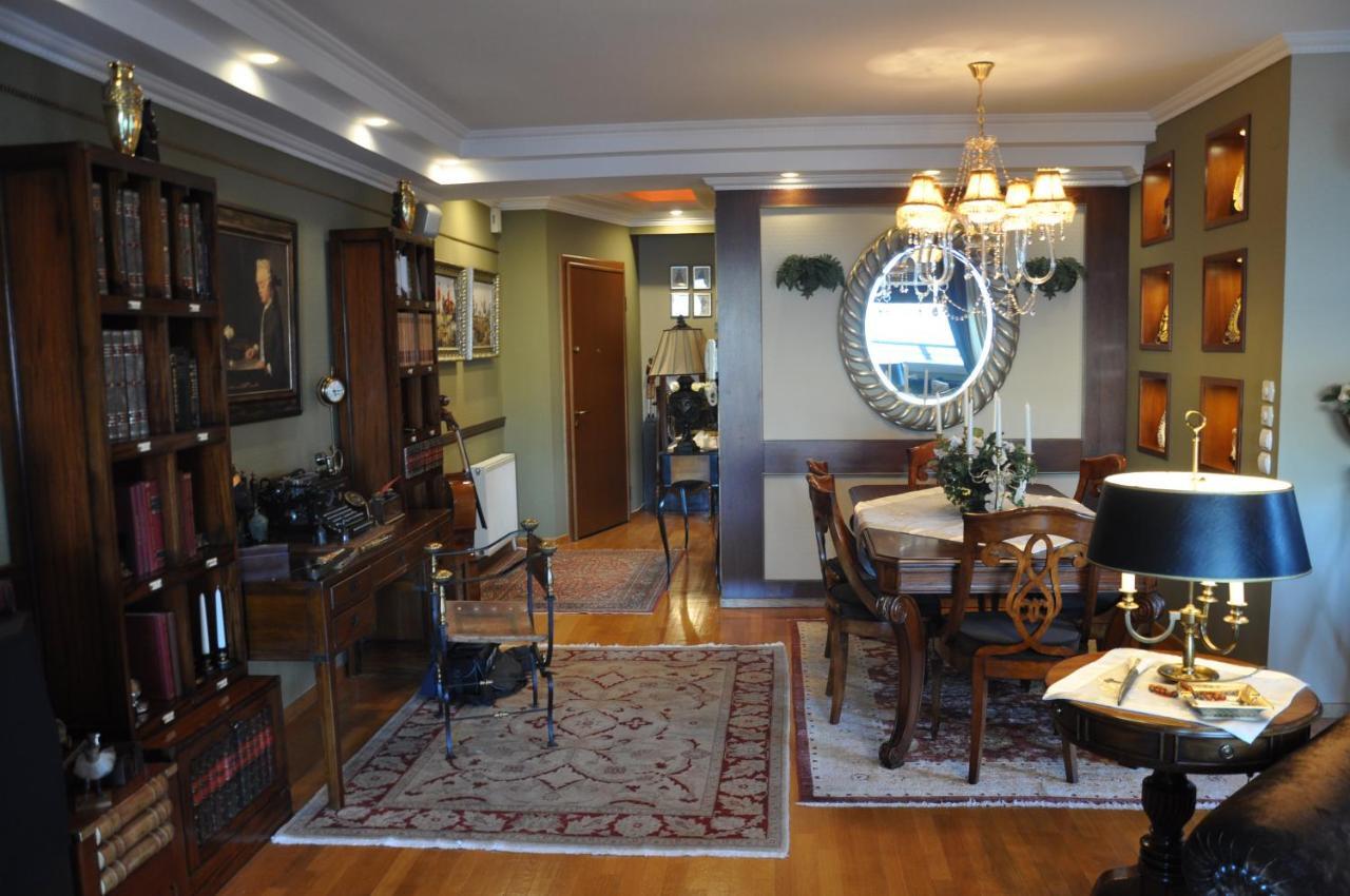 Classic Apartment With Beautiful View Kastoria Bagian luar foto
